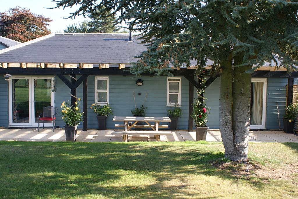Tirah Guest House Aldeburgh Bagian luar foto