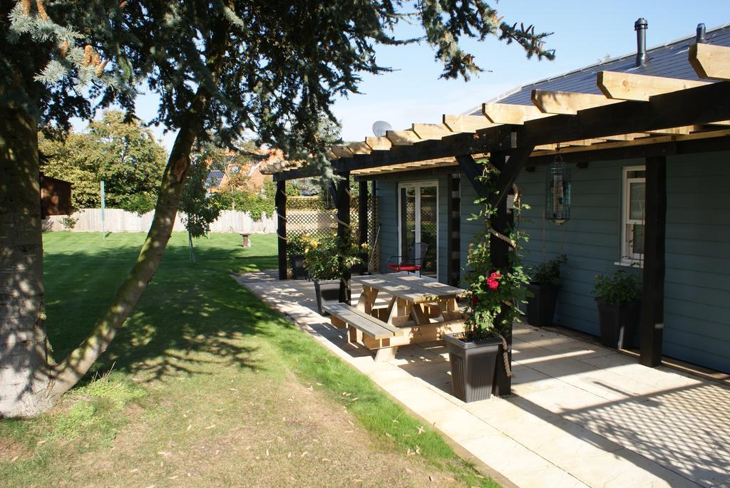 Tirah Guest House Aldeburgh Bagian luar foto