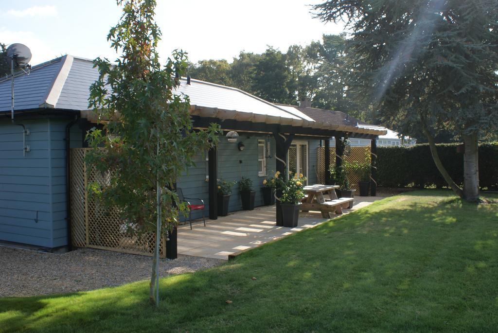 Tirah Guest House Aldeburgh Bagian luar foto