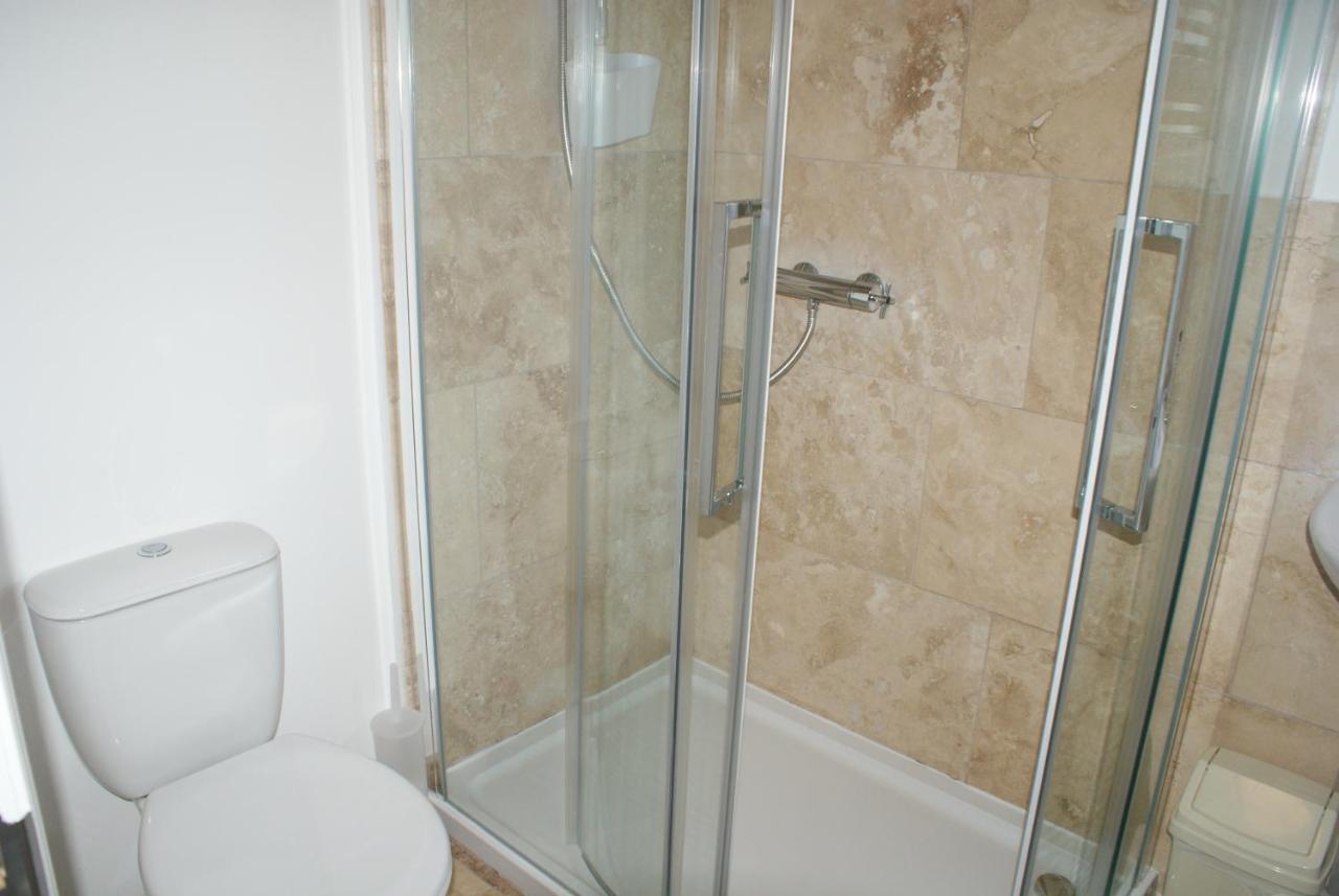 Tirah Guest House Aldeburgh Bagian luar foto